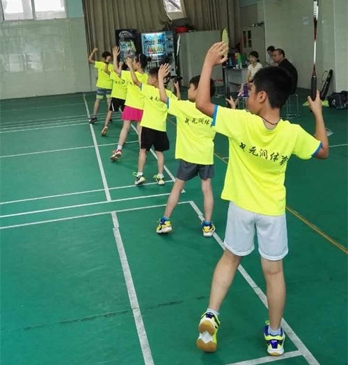 无锡中小学球盟会羽毛球指导 无锡中小学球盟会羽毛球指导